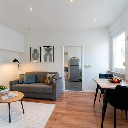 Deluxe Koblenz Flat, Parken, Netflix, Ruhig Apartmán Bendorf