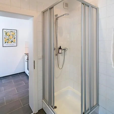 Deluxe Koblenz Flat, Parken, Netflix, Ruhig Apartmán Bendorf